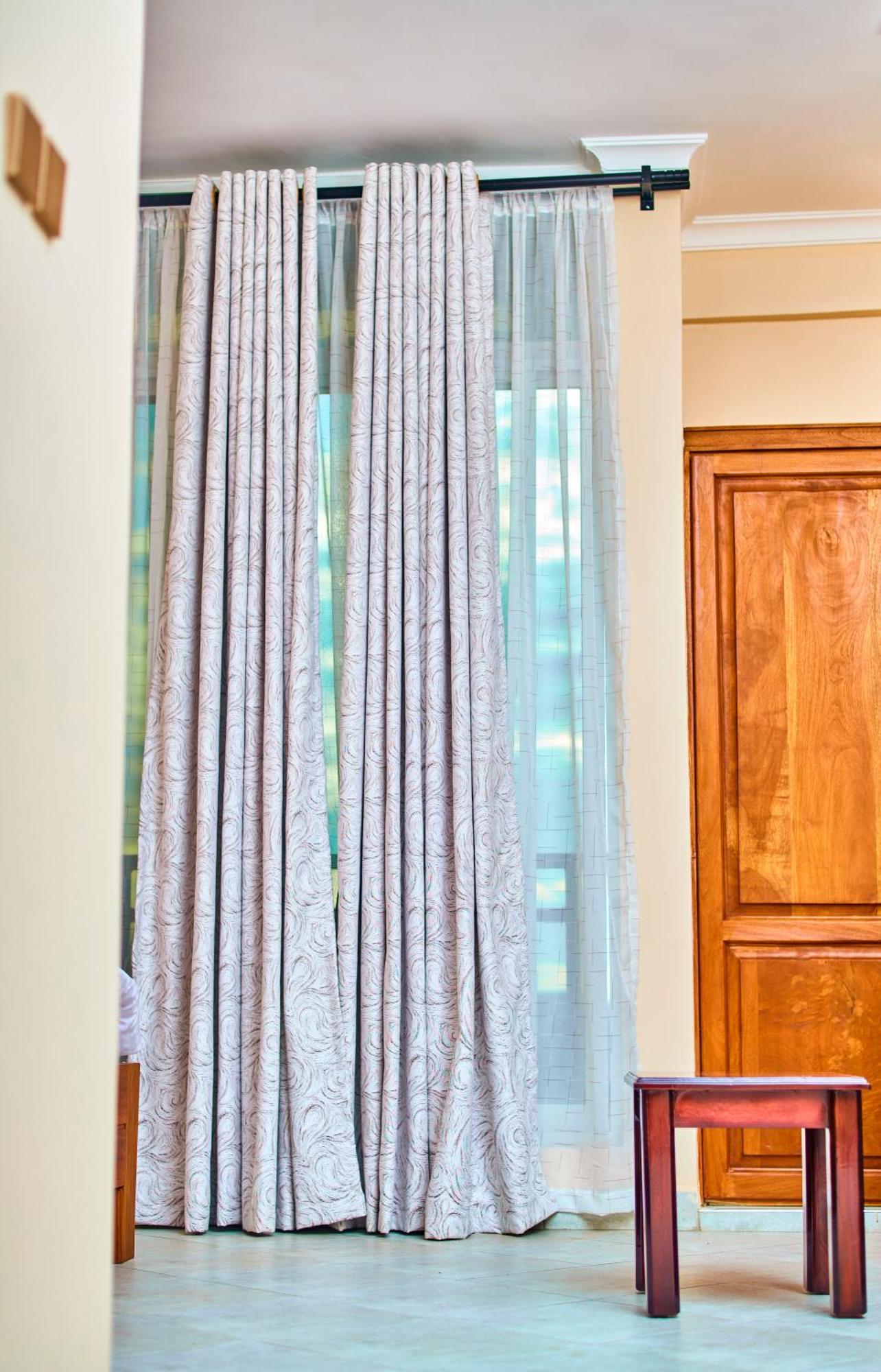 Aves Executive Hotel Arusha Eksteriør billede
