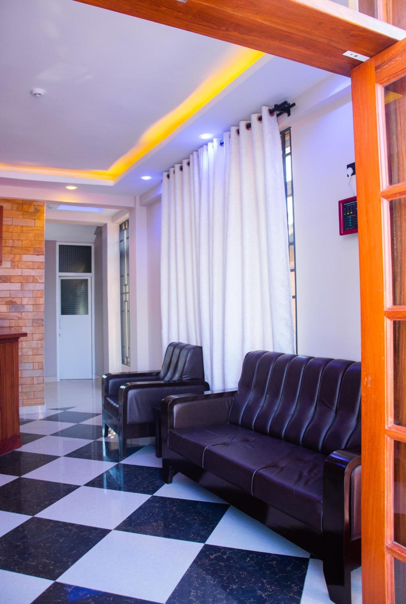 Aves Executive Hotel Arusha Eksteriør billede