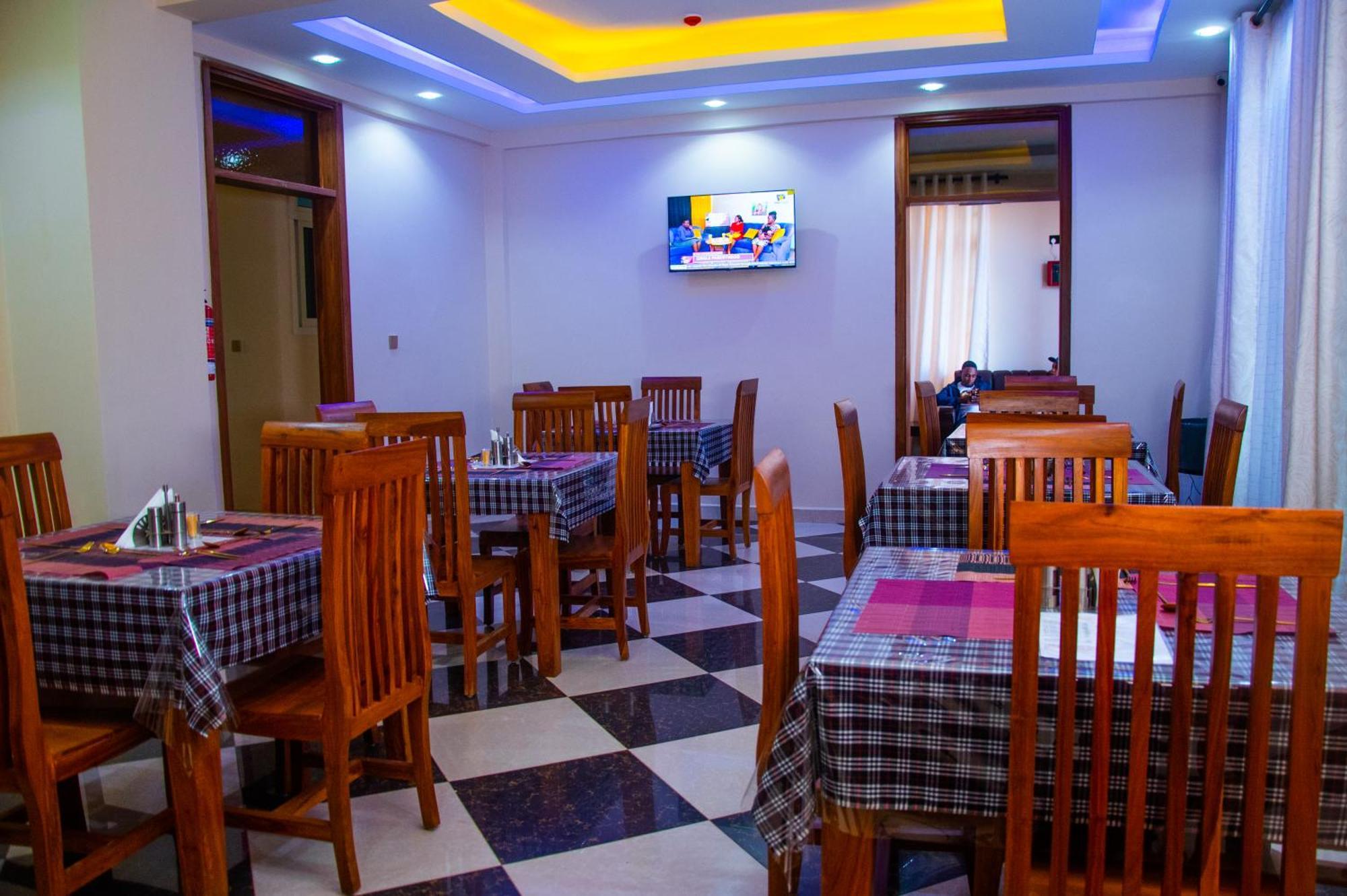 Aves Executive Hotel Arusha Eksteriør billede