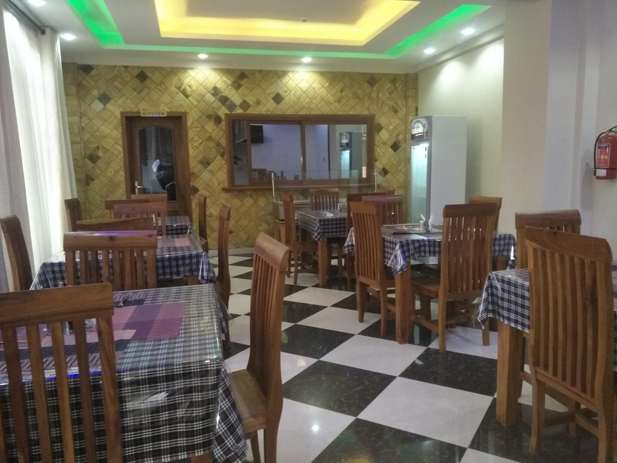Aves Executive Hotel Arusha Eksteriør billede